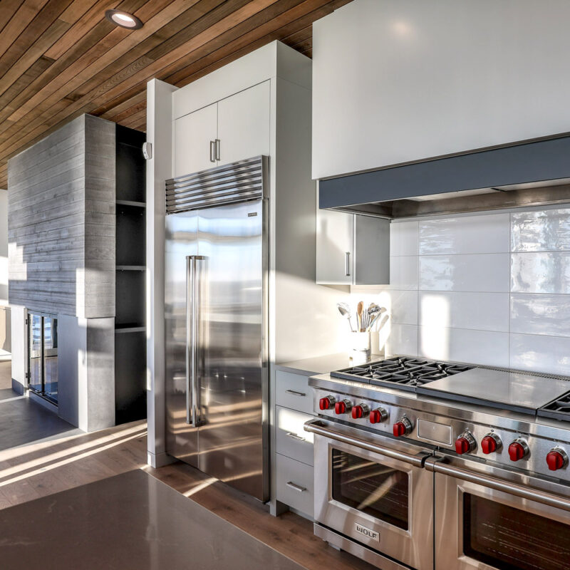 hood river interior designer, modern kitchen