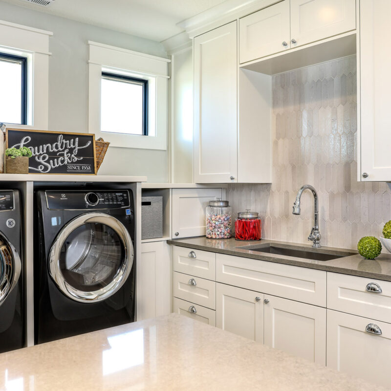 manzanita-interior-designer-modern-farmhouse-laundry-room manzanita interior designer, modern farmhouse laundry room